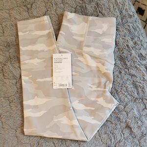 Athleta Camo Print 7/8 Tights in Gray and Cream